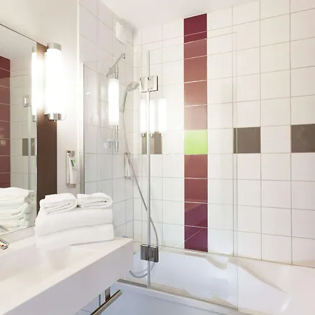 Ibis Styles Centre Hotel 3*
