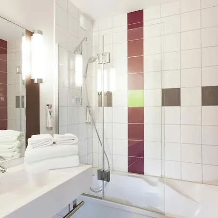 Ibis Styles Centre Hotel