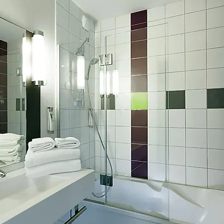 Ibis Styles Centre Hotel