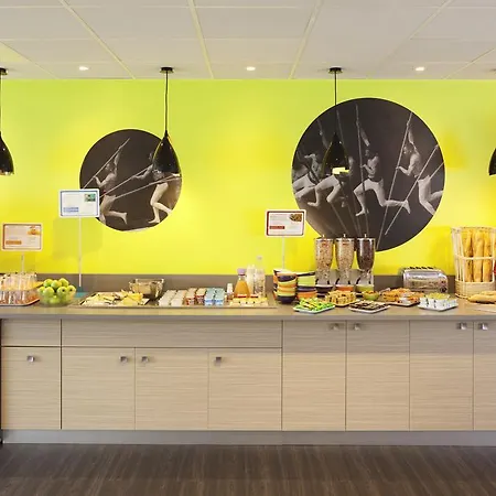 Ibis Styles Centre Hotell