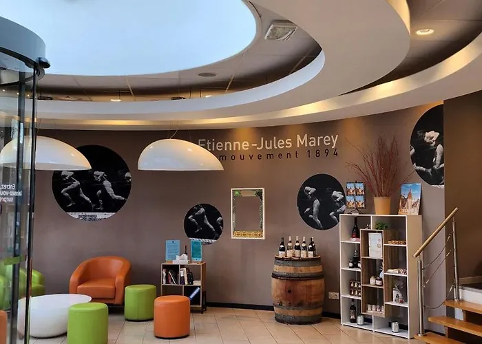 Ibis Styles Centre Hotell