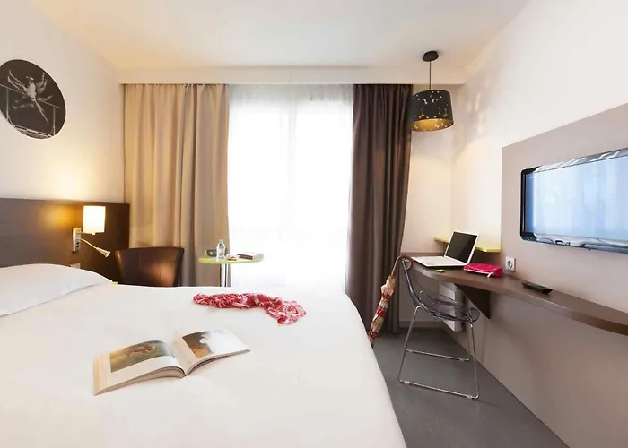 Ibis Styles Centre Готель